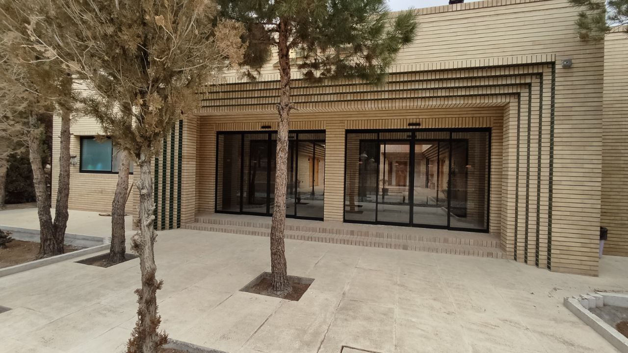 درب اتوماتیک شیشه ای فولدینگ